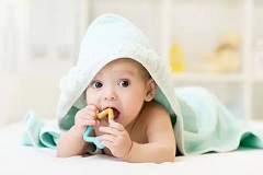 3月齡孩子手眼協(xié)調(diào)性感統(tǒng)訓(xùn)練方法