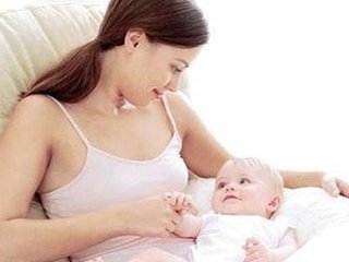 1月齡孩子身體協調性感統訓練的方法
